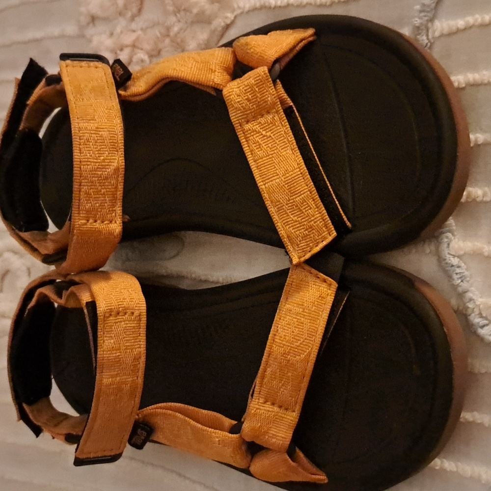 Women's Orange Sandals
